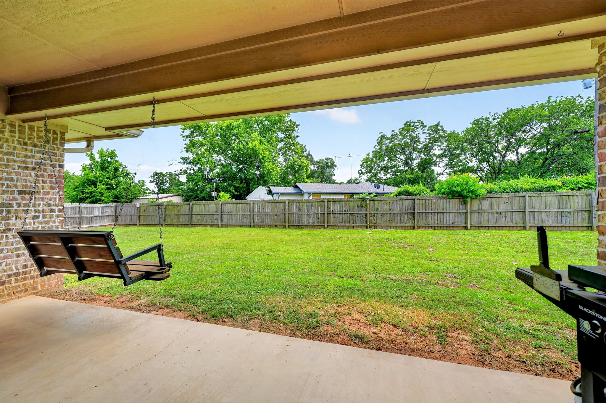 220 Ebony Place Van TX 75790