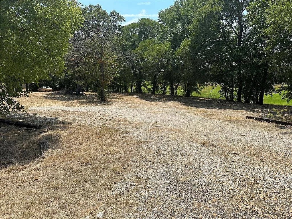 805 Lloyds Road Little Elm TX 75068