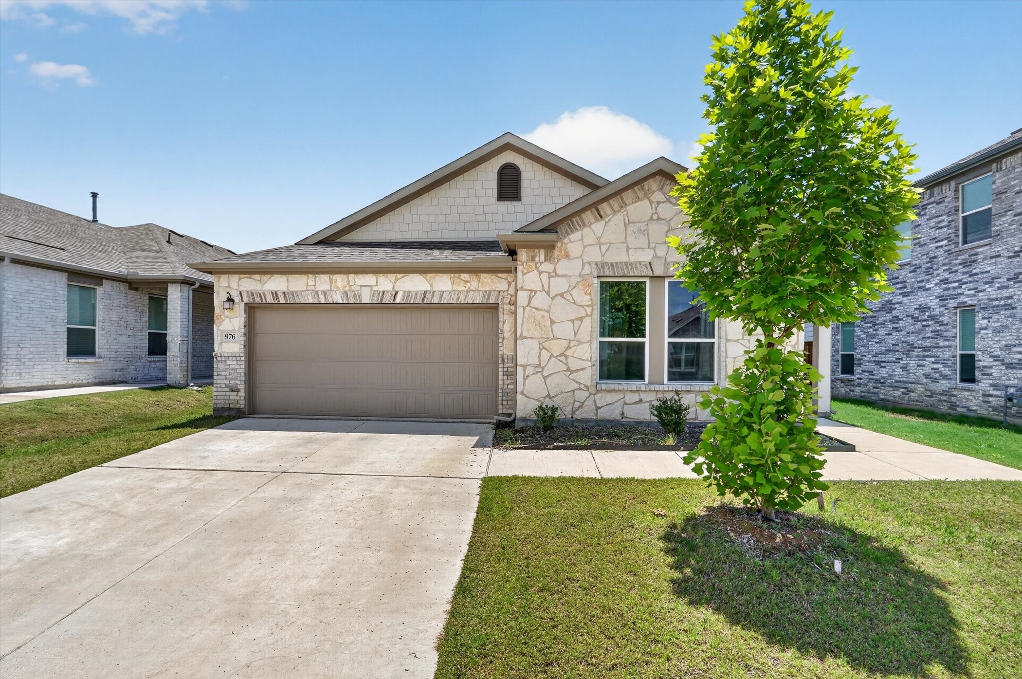 976 Brock Drive Aubrey TX 76227
