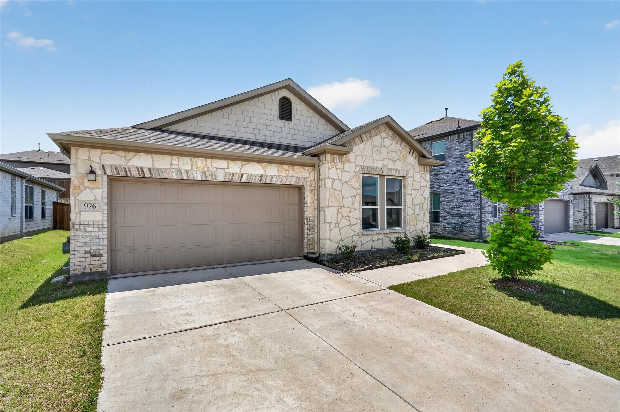 976 Brock Drive Aubrey TX 76227