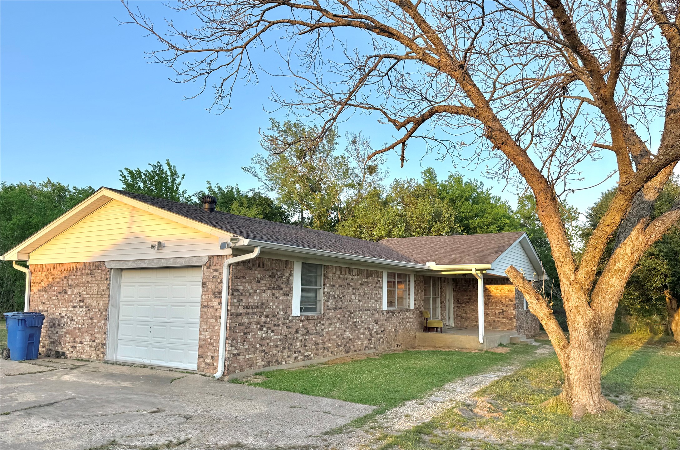 10344 County Road 2404 Tool TX 75143