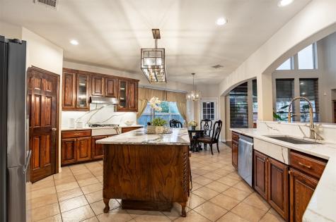 5115 Clydesdale Drive Grand Prairie TX 75052
