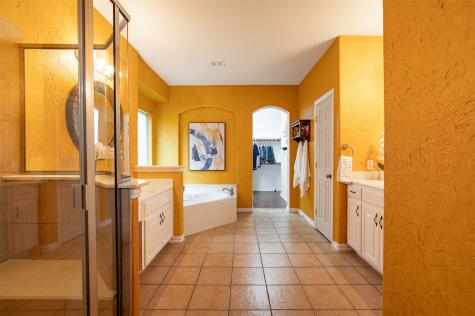5115 Clydesdale Drive Grand Prairie TX 75052