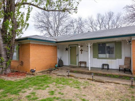 2108 Greenway Street Arlington TX 76010