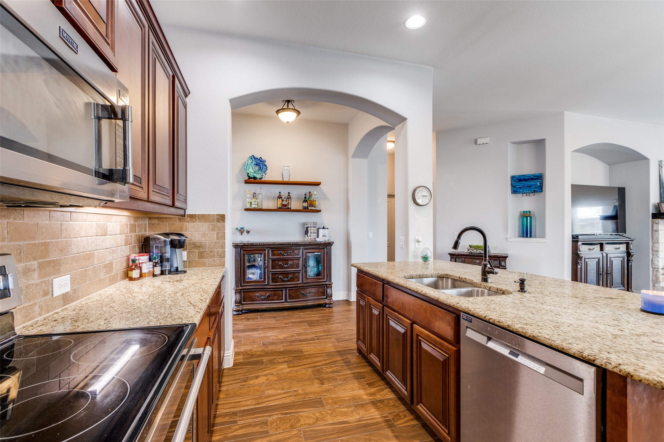 513 Thompson Drive Van Alstyne TX 75495