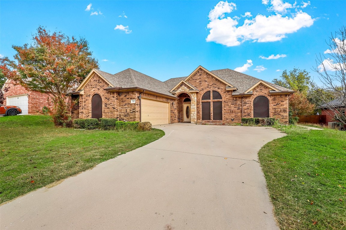 311 Jade Lane Weatherford TX 76086