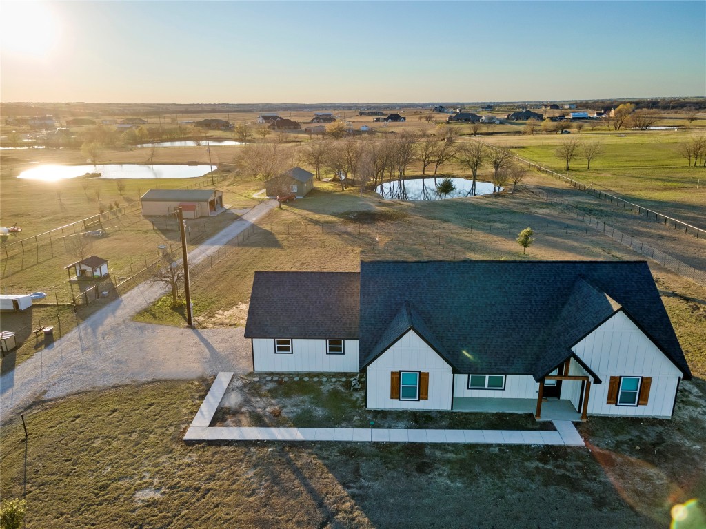 105 Hawk Ridge Road Decatur TX 76234