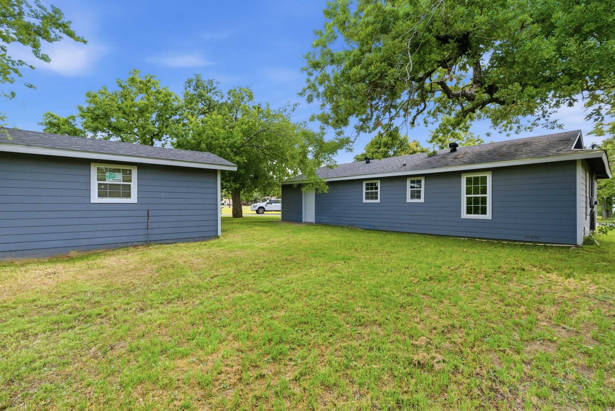 203 N Kickapoo Street Lipan TX 76462