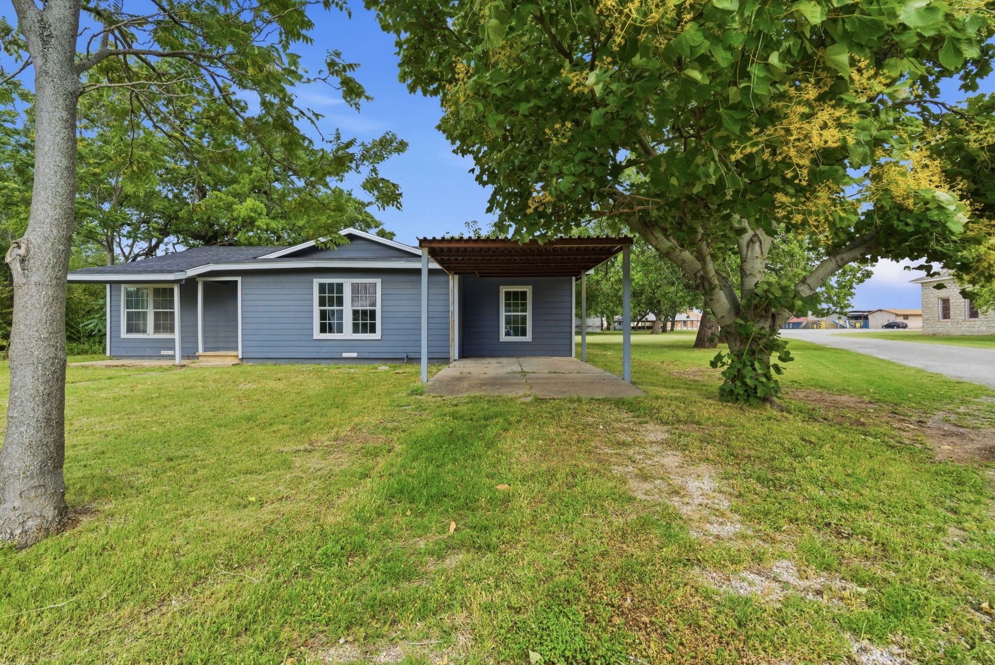 203 N Kickapoo Street Lipan TX 76462