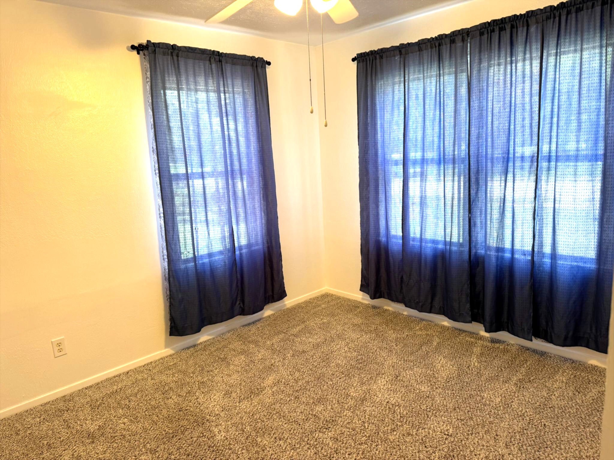 413 S Oak Street Paradise TX 76073