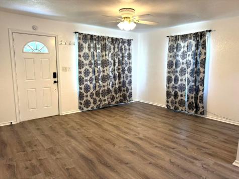 413 S Oak Street Paradise TX 76073