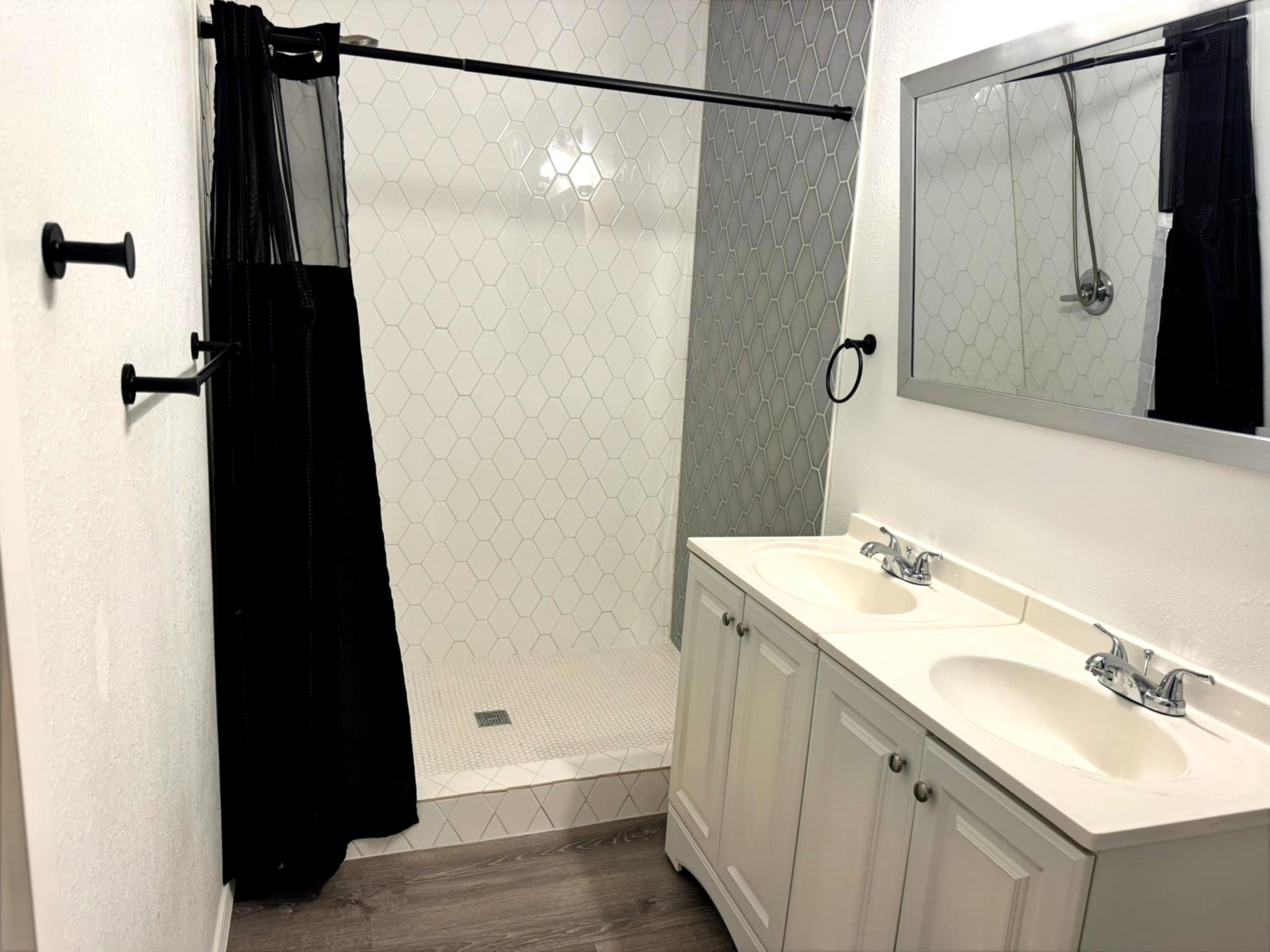 413 S Oak Street Paradise TX 76073