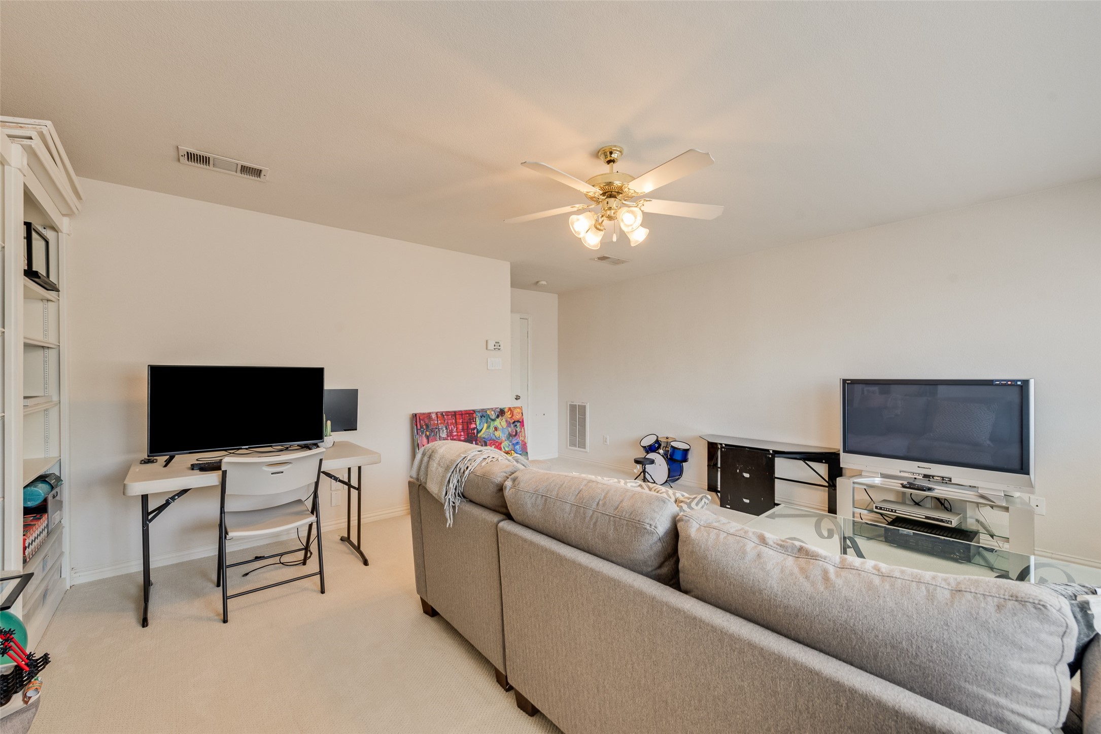 2112 Wallbrook Drive Lewisville TX 75067