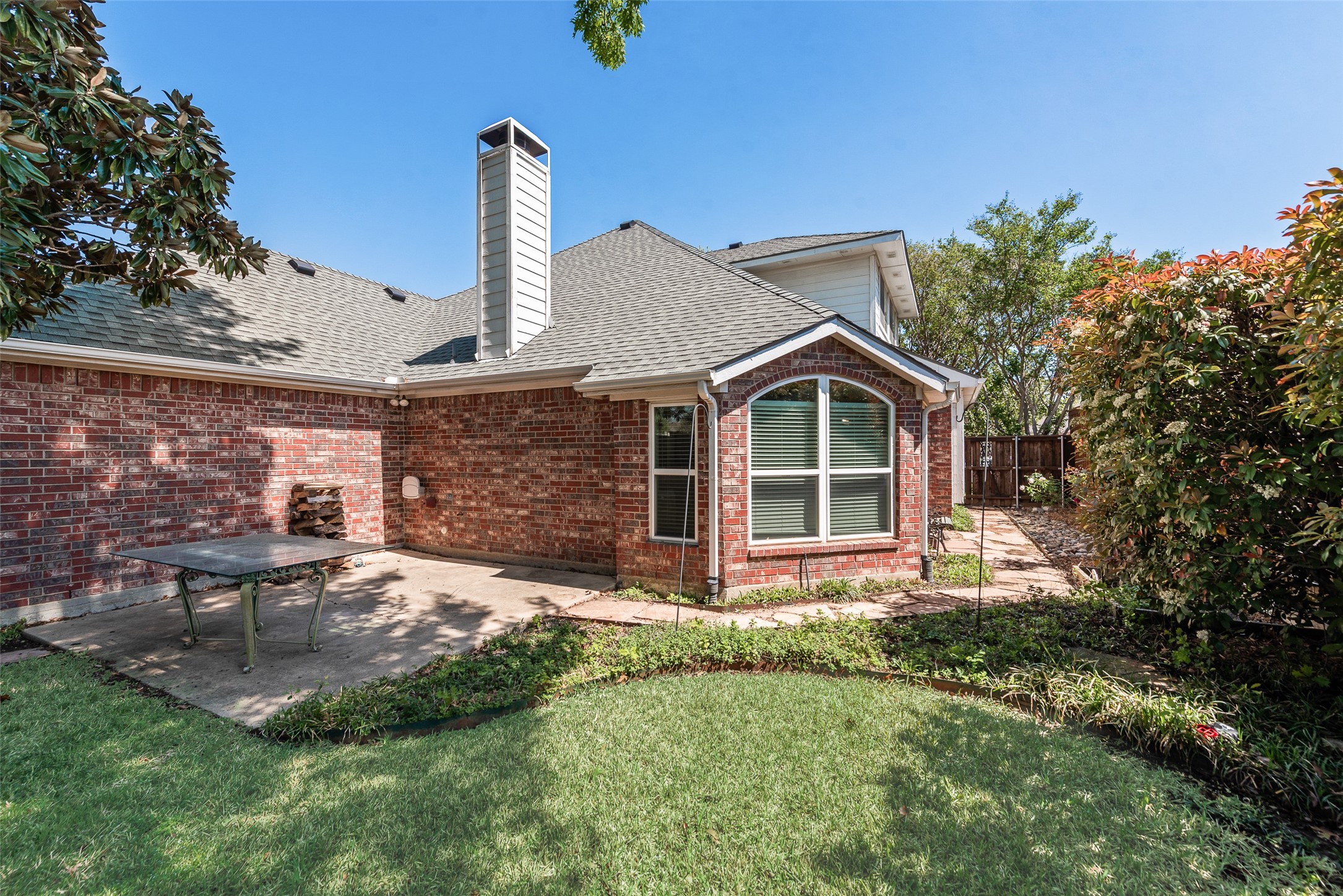 2112 Wallbrook Drive Lewisville TX 75067