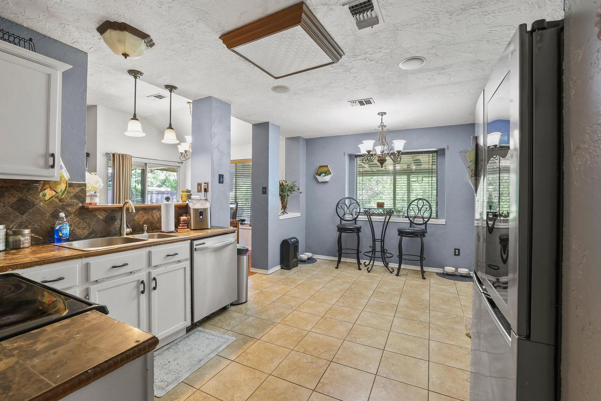 1712 Timberline Lane Sherman TX 75092