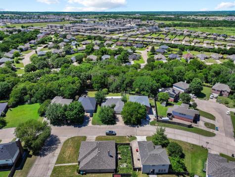 1712 Timberline Lane Sherman TX 75092