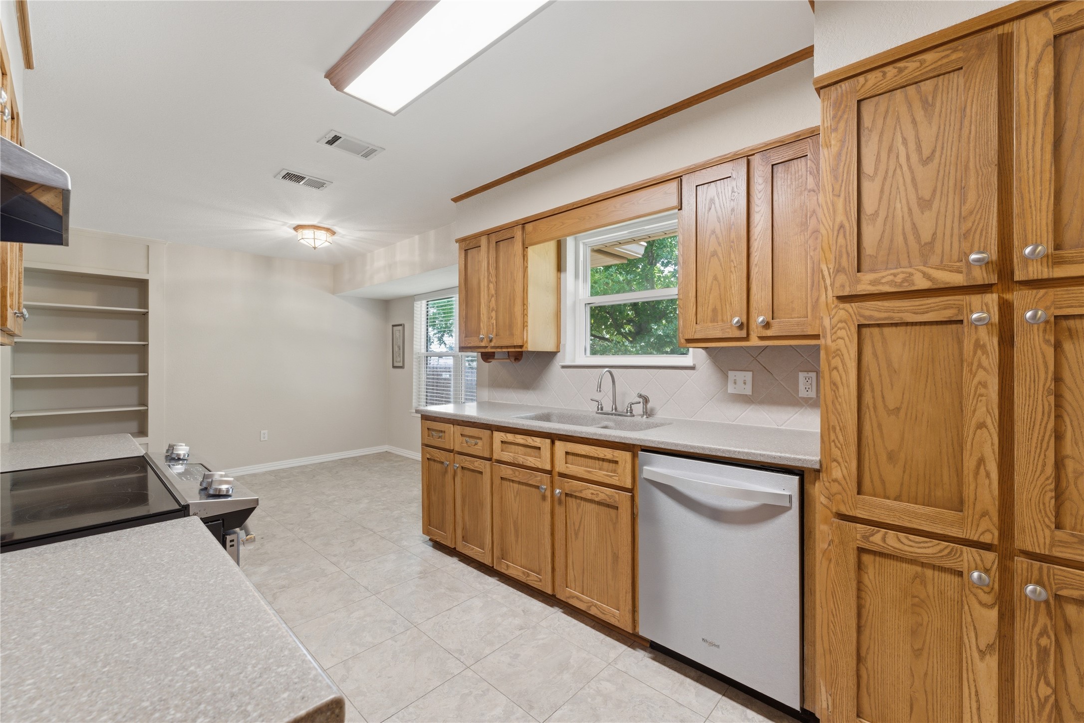 200 E San Benito Drive Robinson TX 76706