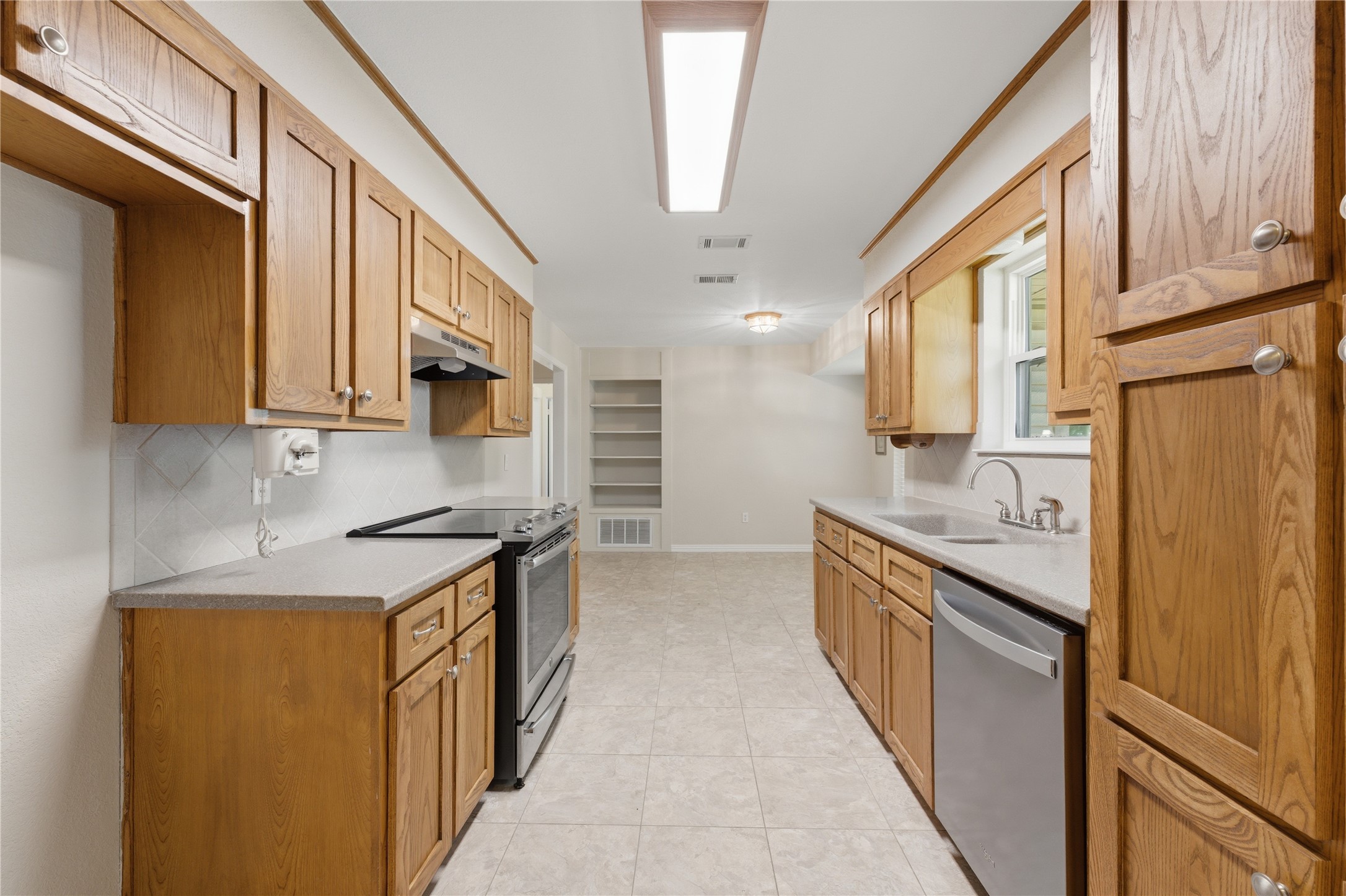 200 E San Benito Drive Robinson TX 76706