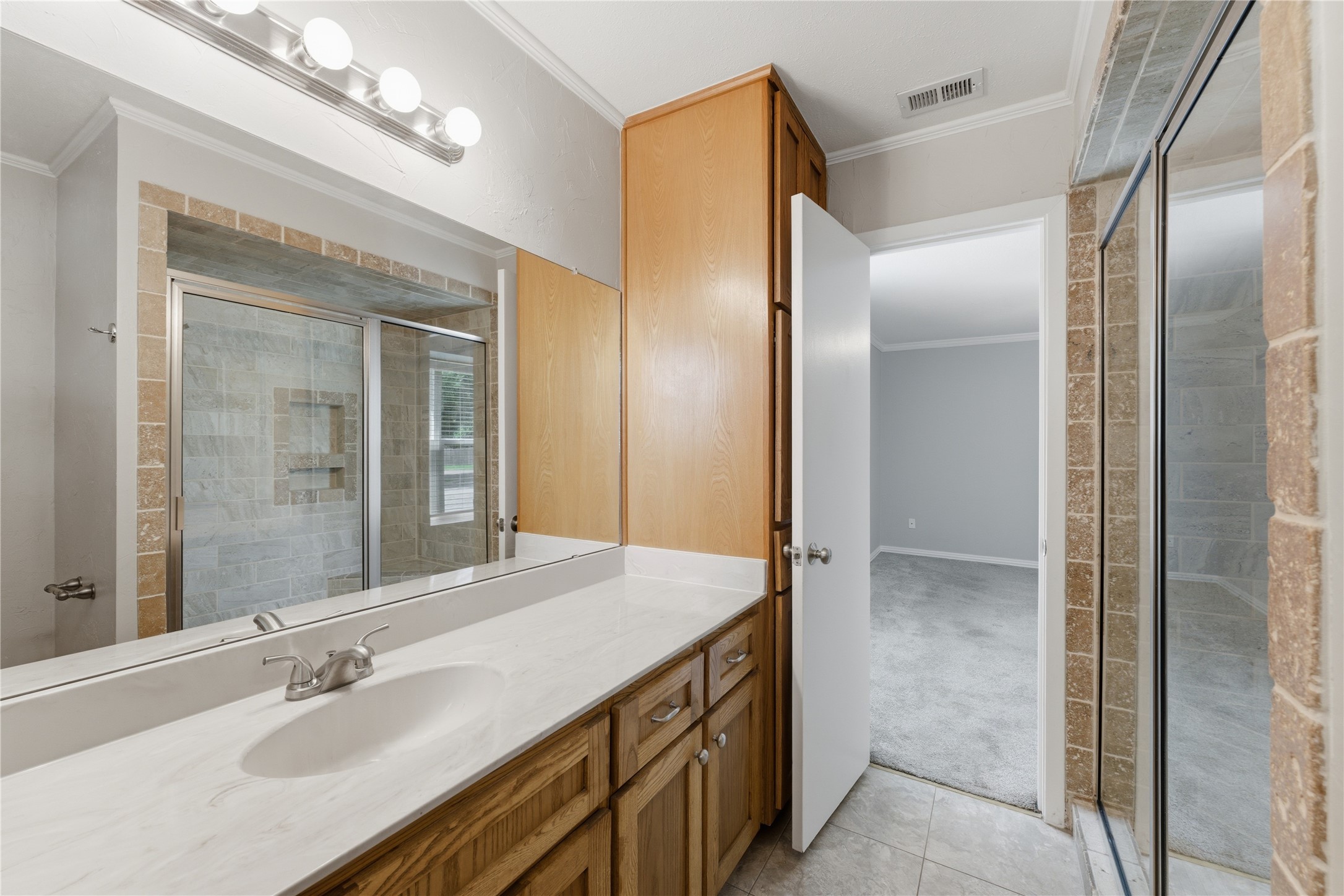 200 E San Benito Drive Robinson TX 76706