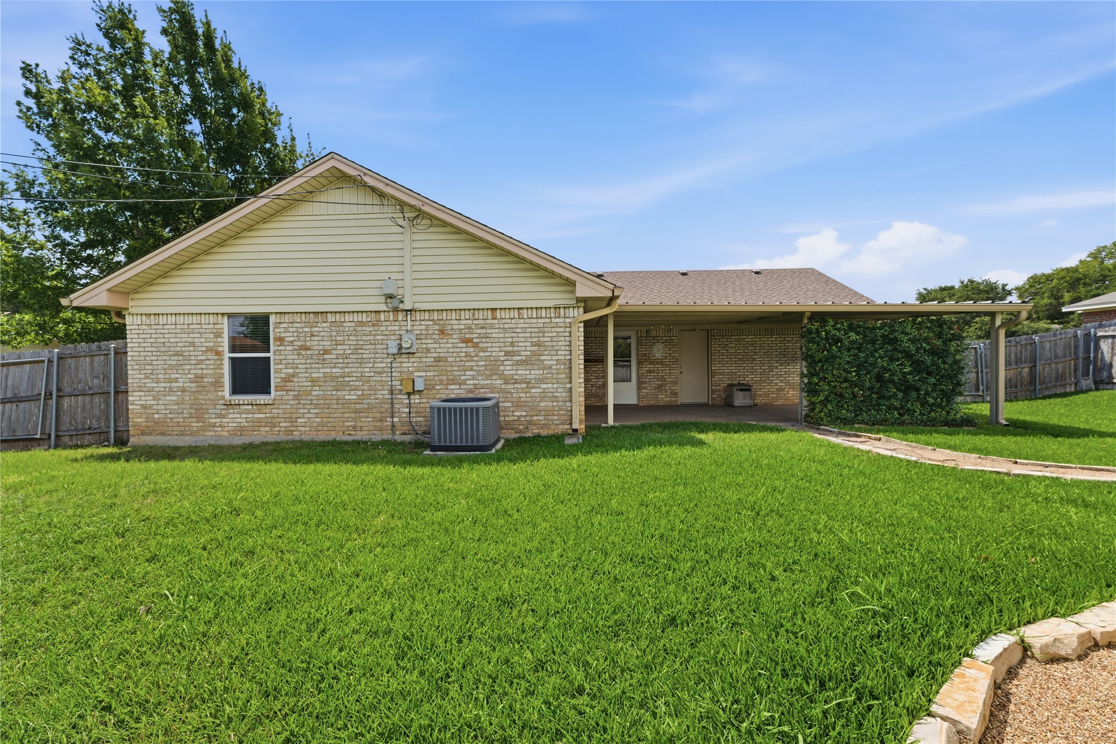 200 E San Benito Drive Robinson TX 76706
