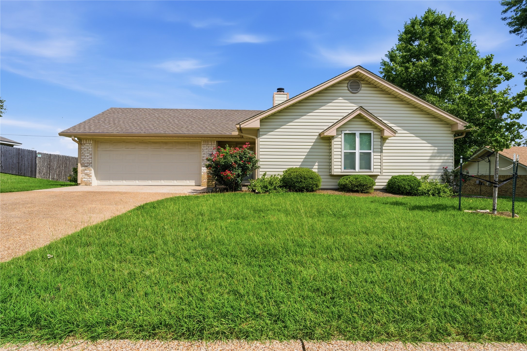 200 E San Benito Drive Robinson TX 76706