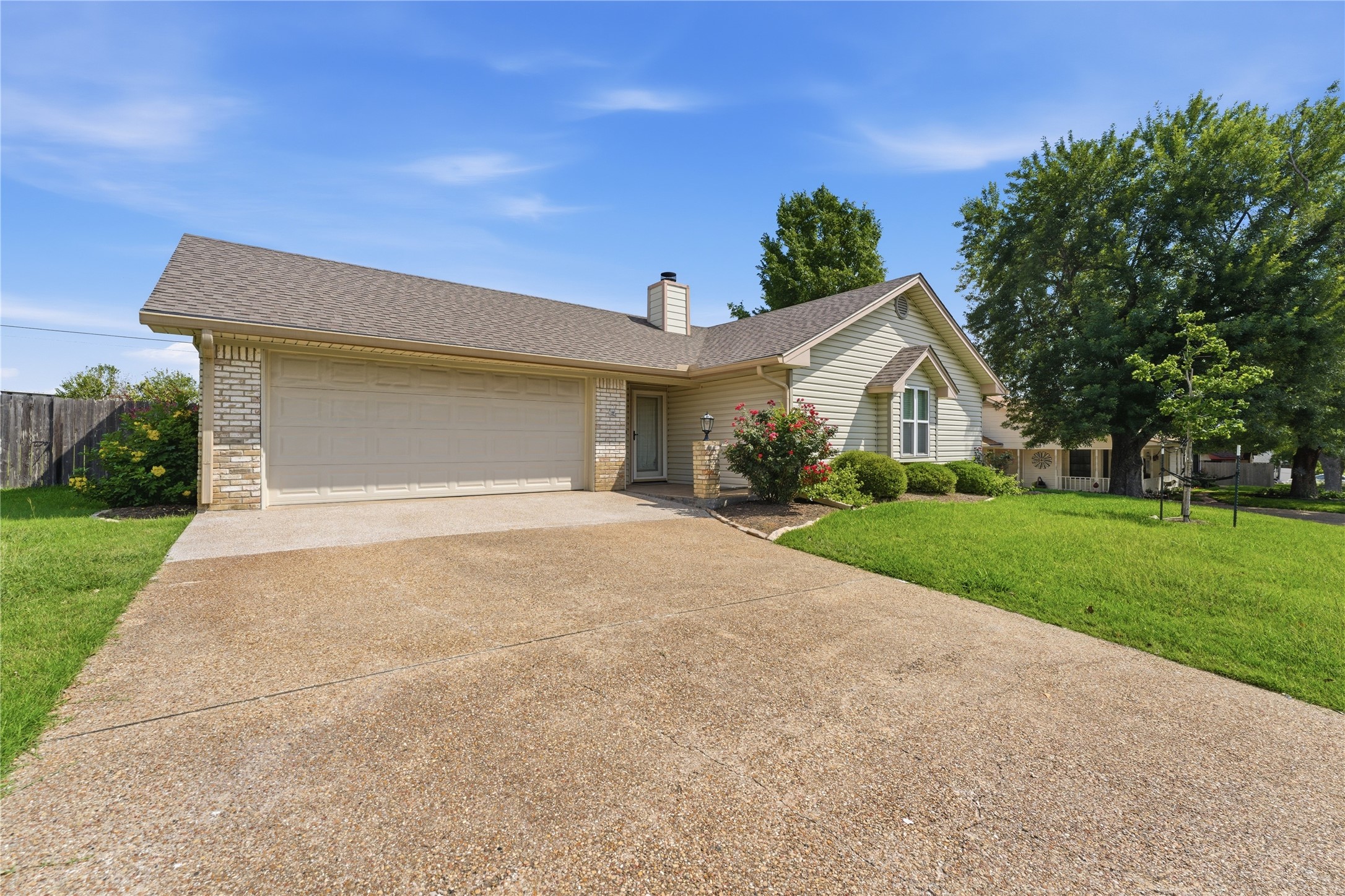 200 E San Benito Drive Robinson TX 76706