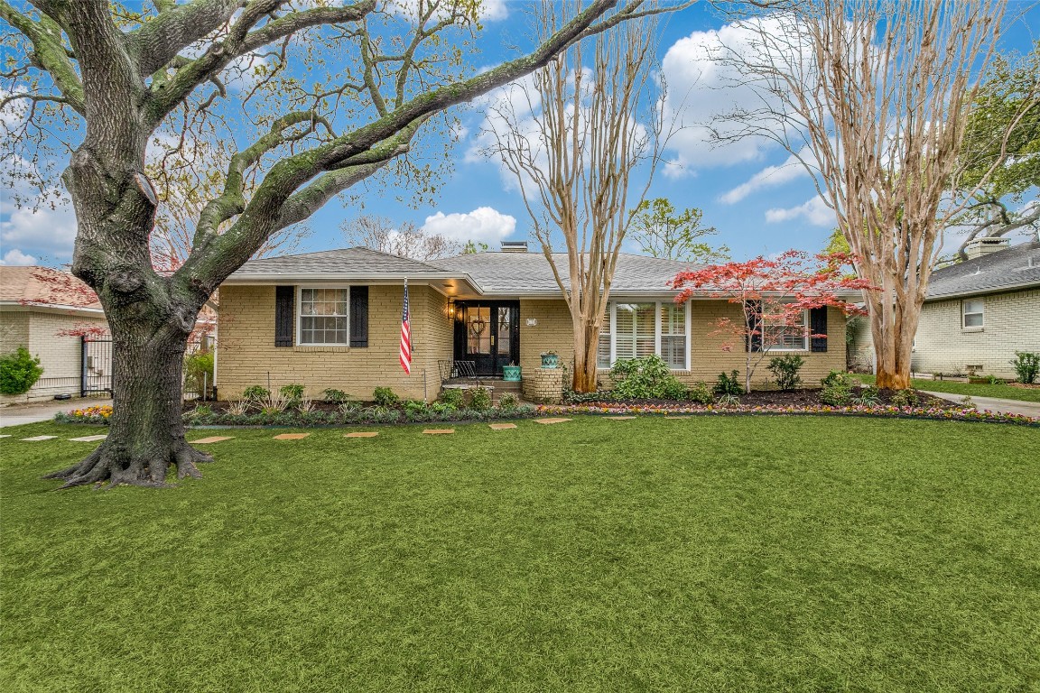 6216 Woodcrest Lane Dallas TX 75214