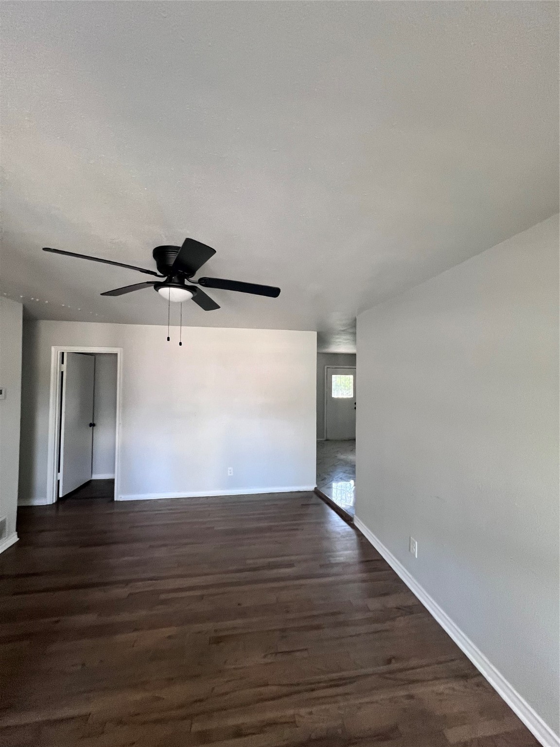 665 Cedarcliff Drive Dallas TX 75217