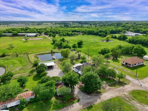 421 N Huey Avenue W Mount Calm TX 76673