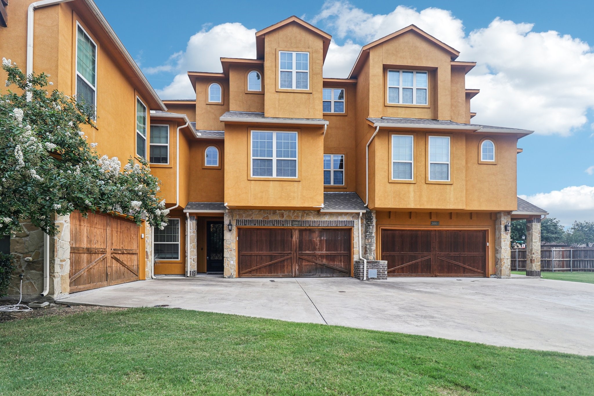 2690 Venice Drive Grand Prairie TX 75054