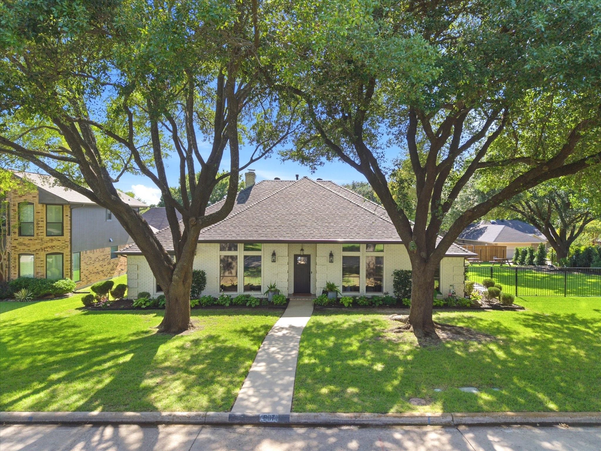 807 Lake Meadows Circle Rockwall TX 75087