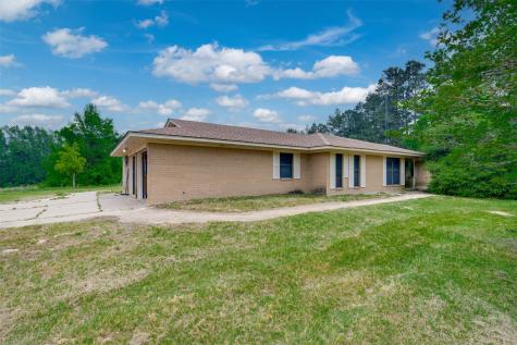 1054 An County Road 415 Palestine TX 75801