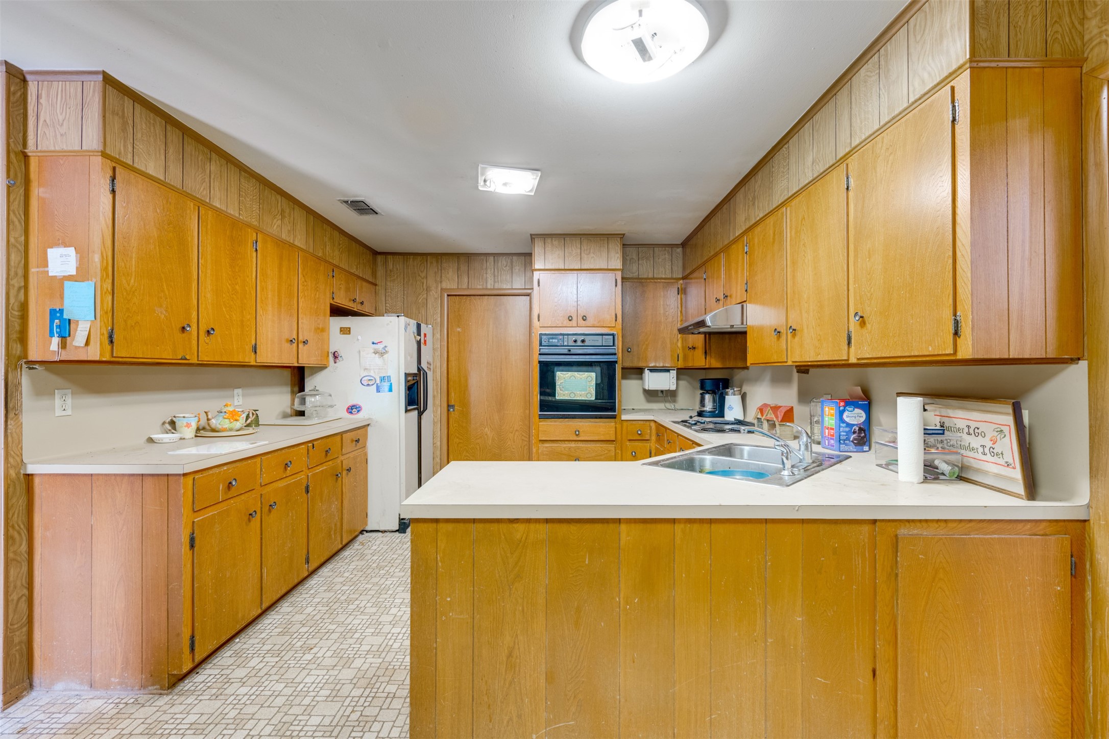 1054 An County Road 415 Palestine TX 75801