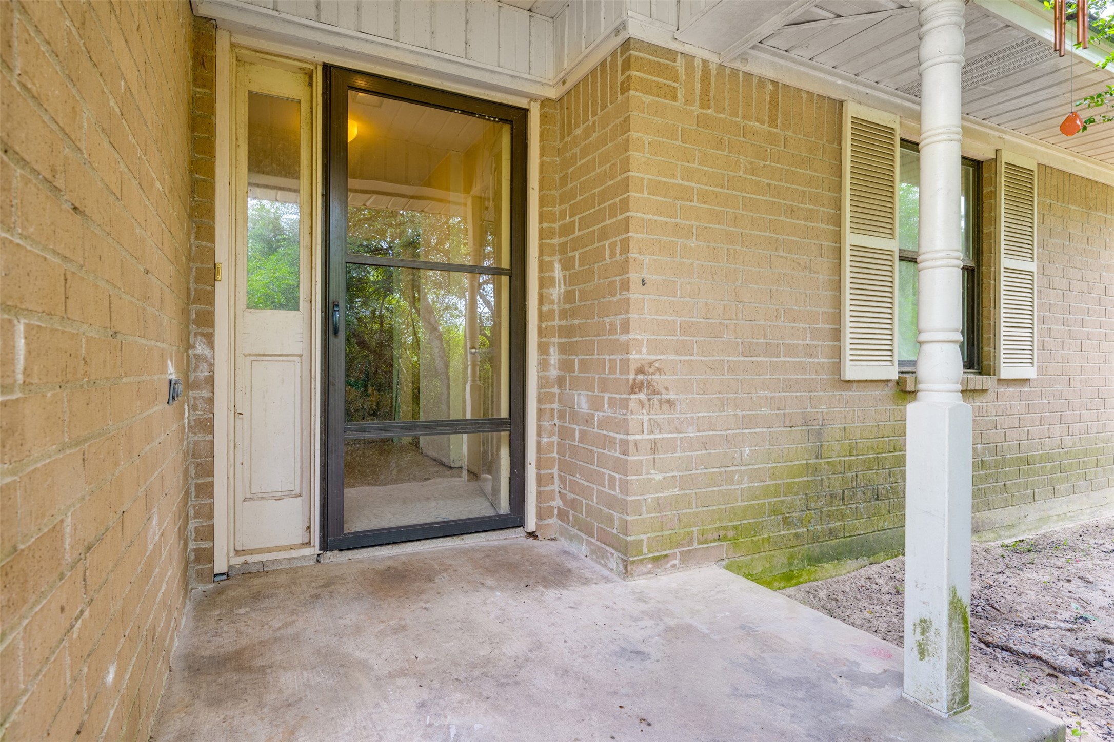 1054 An County Road 415 Palestine TX 75801