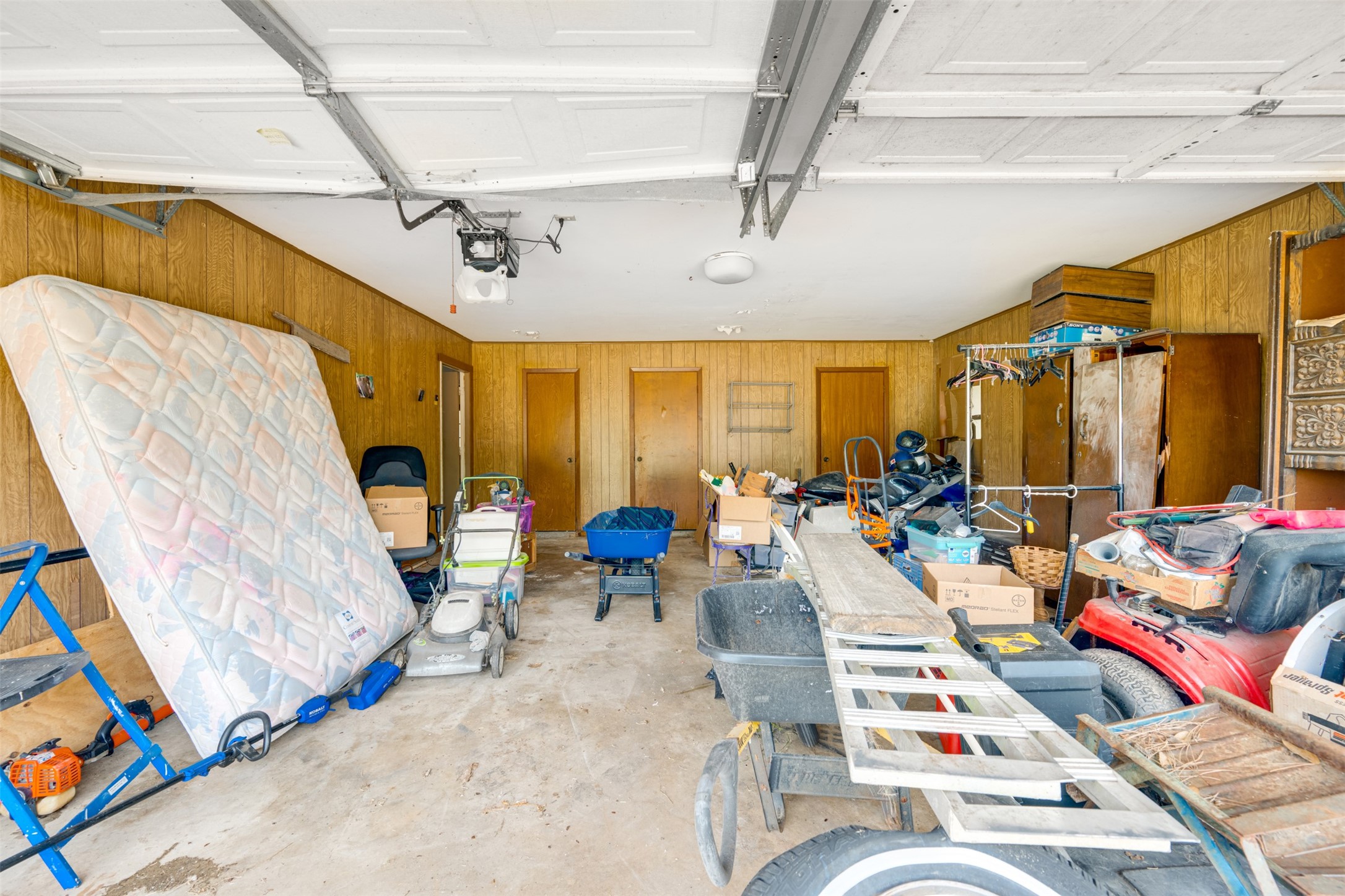 1054 An County Road 415 Palestine TX 75801