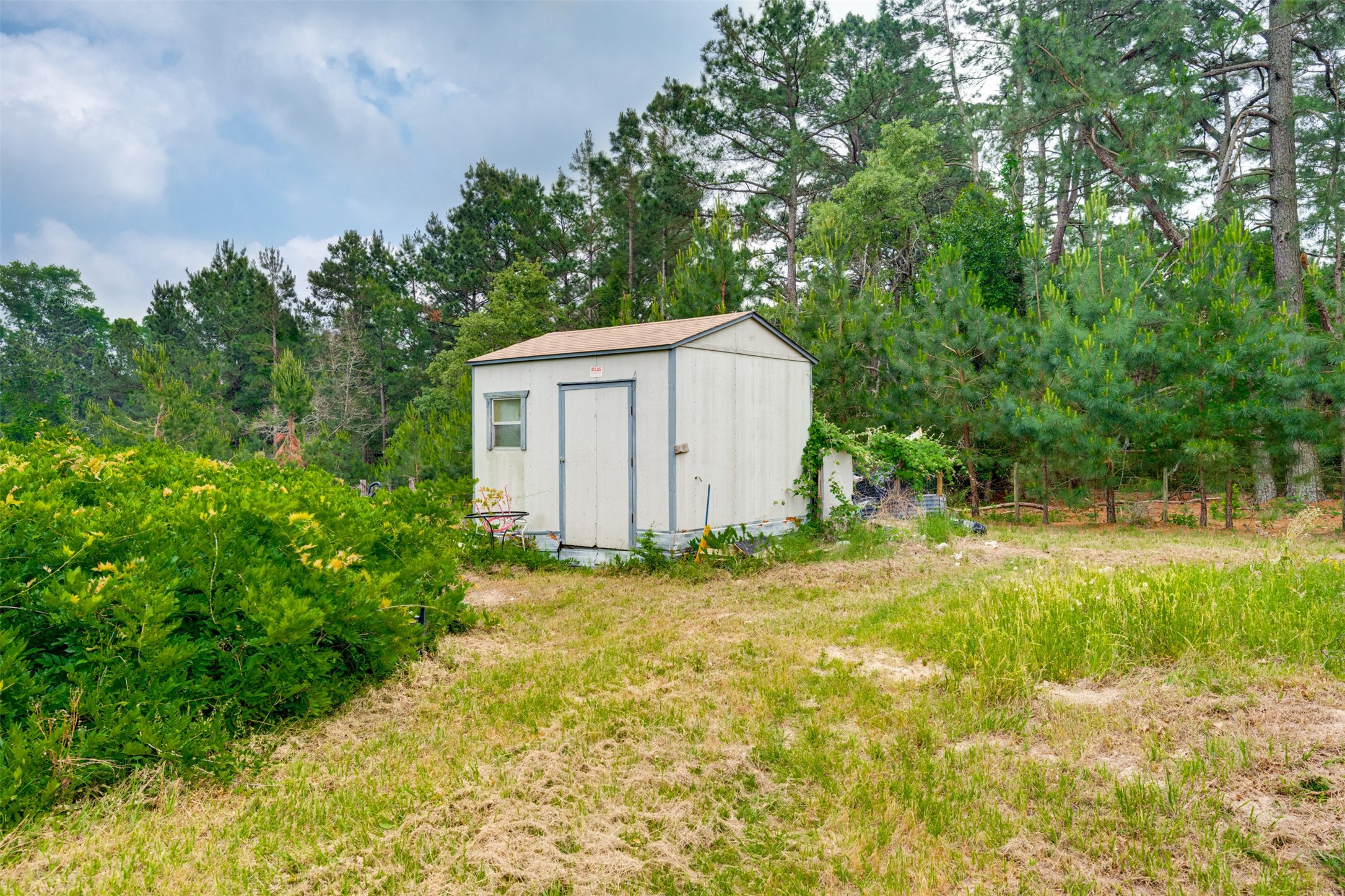 1054 An County Road 415 Palestine TX 75801