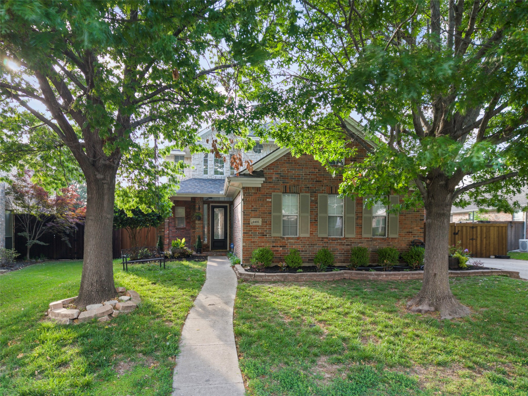 4405 Meadowcove Drive Rowlett TX 75088