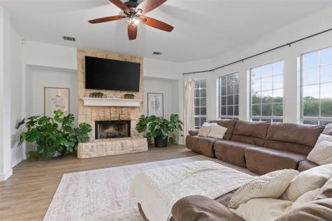 4405 Meadowcove Drive Rowlett TX 75088