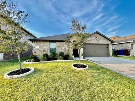1821 Strongbark Drive Royse City TX 75189