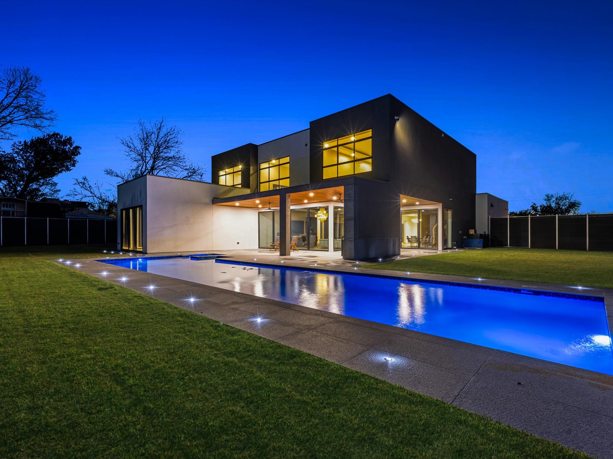 10230 Marsh Lane Dallas TX 75229