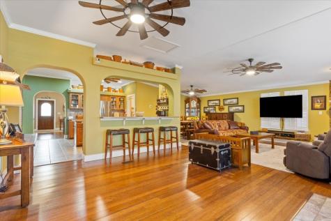3200 NW Fourth Street Hubbard TX 76648