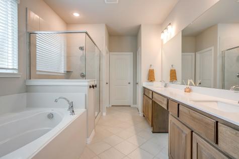 1303 Hickory Court Weatherford TX 76086