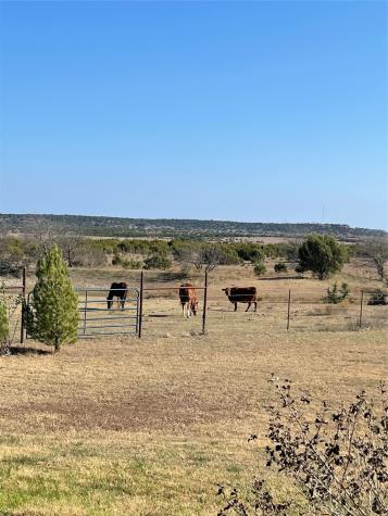 2473 County Road 199 Iredell TX 76649