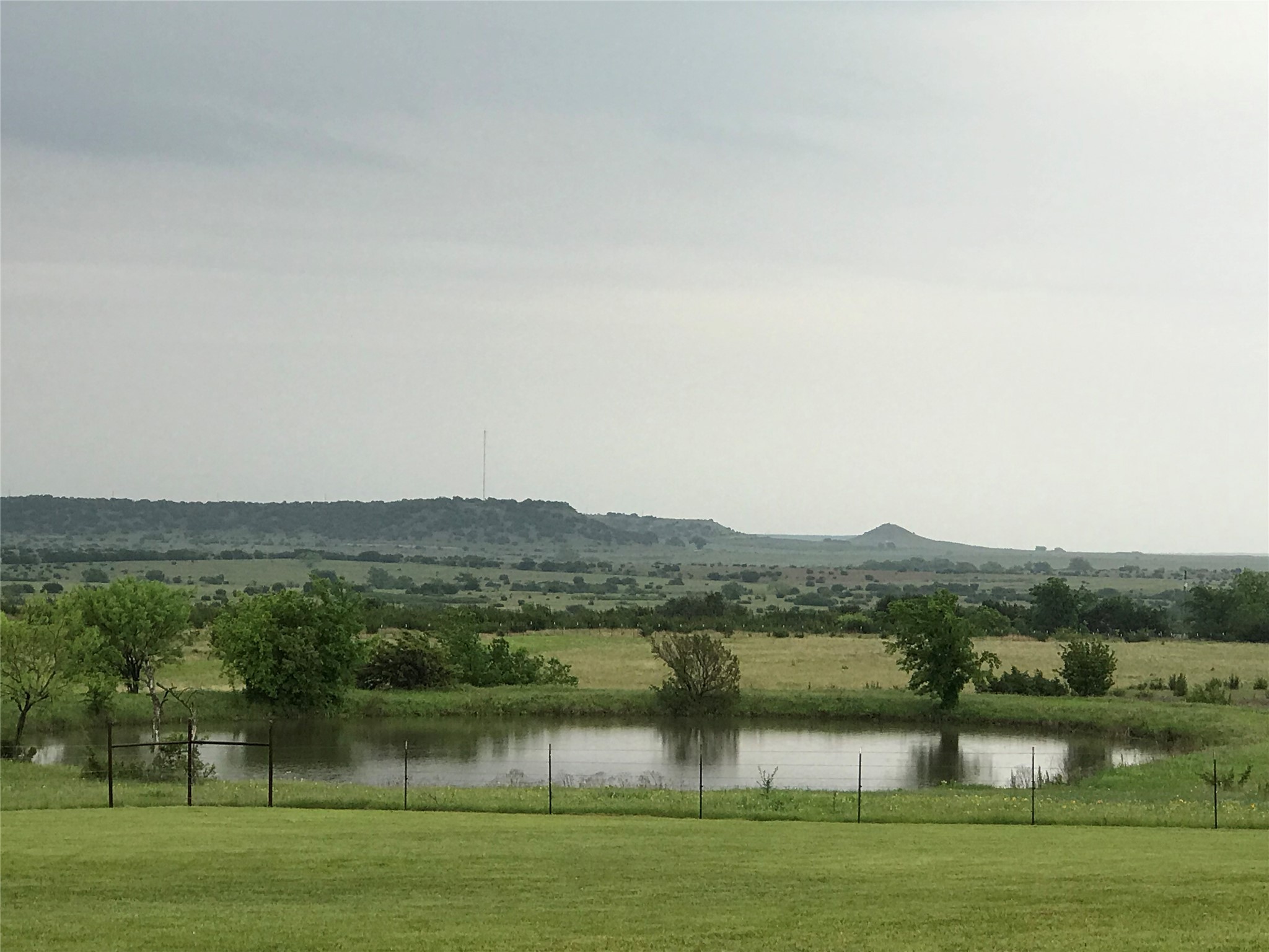2473 County Road 199 Iredell TX 76649