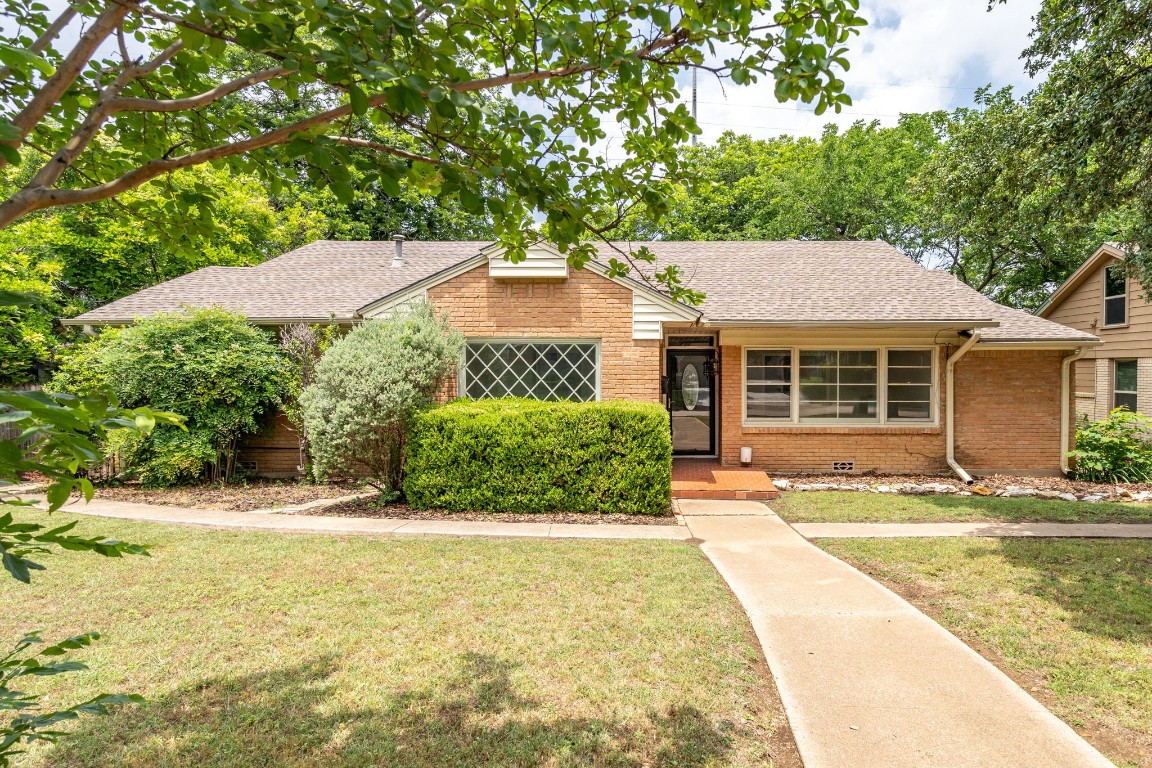3960 W Spurgeon Street Fort Worth TX 76133