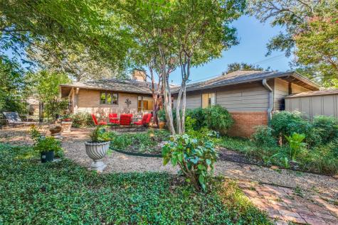 6834 Deloache Avenue Dallas TX 75225