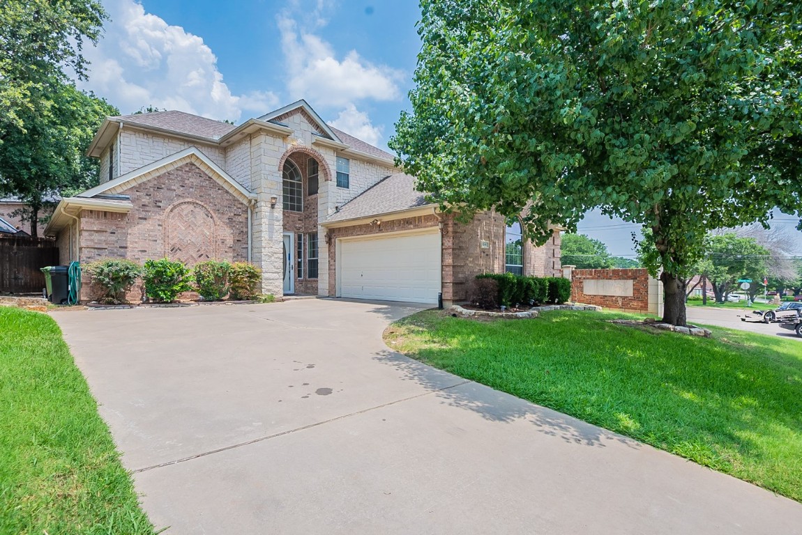 9245 Winslow Court North Richland Hills TX 76182