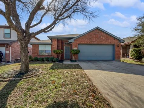 9869 Willowick Avenue Fort Worth TX 76108