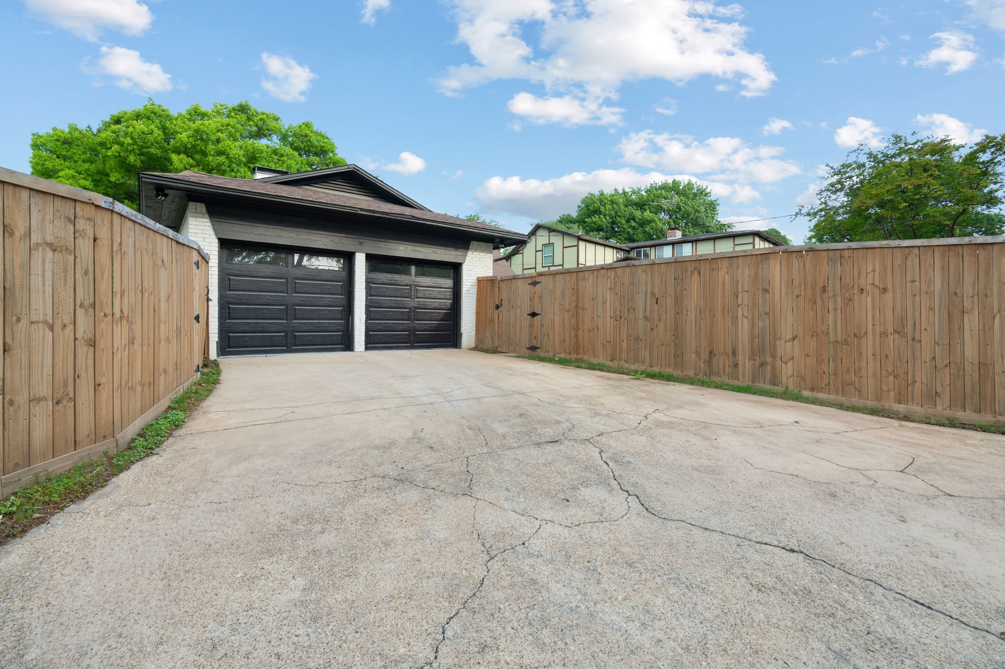 9342 Springwater Drive Dallas TX 75228