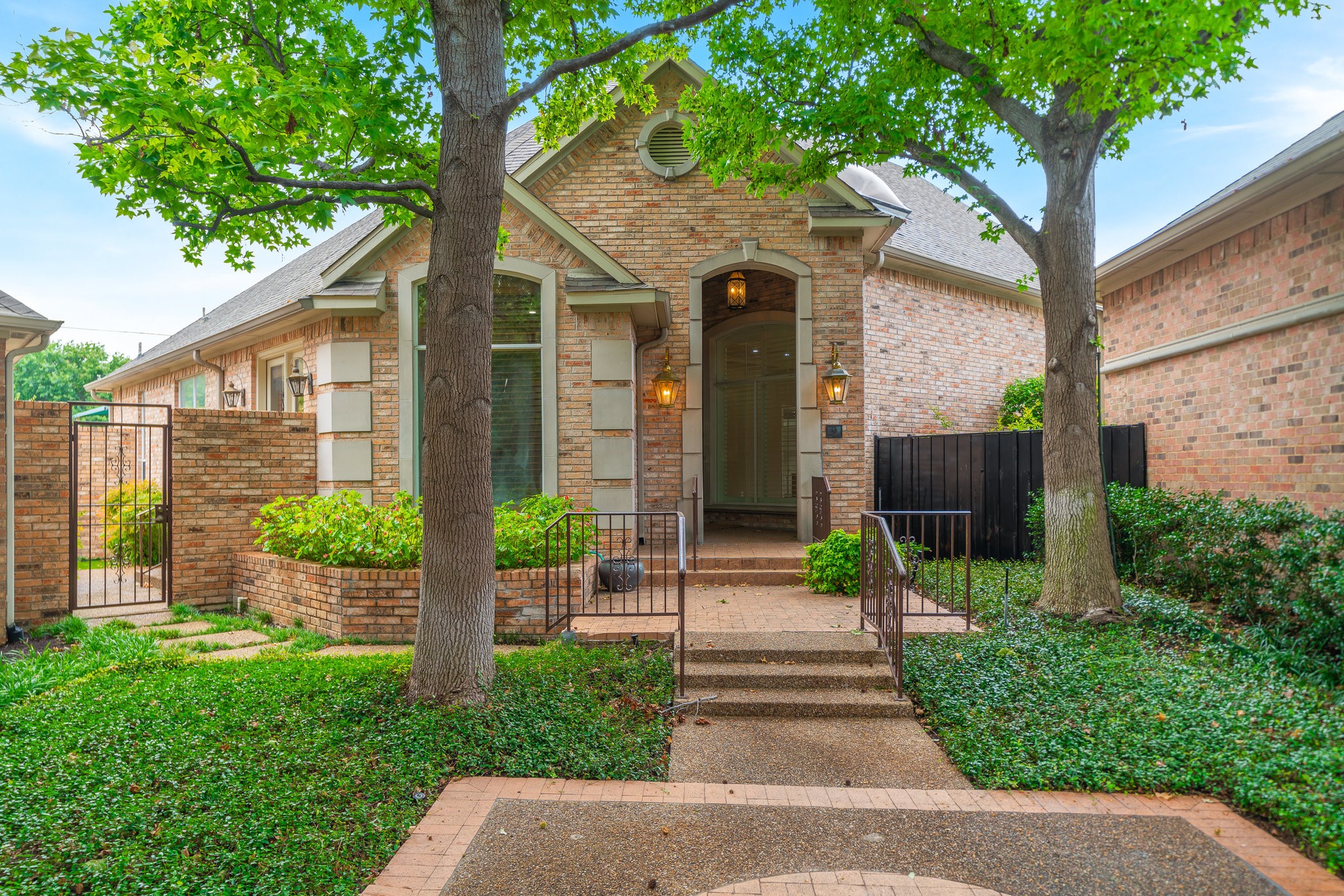 9 Glenheather Court Dallas TX 75225